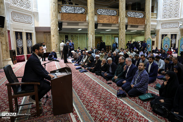مراسم گرامیداشت قائد امت و دومین سالگرد شهدای خدمت