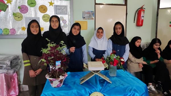 جشن روز معلم در مدرسه شهید احمد خاقانی شیروان