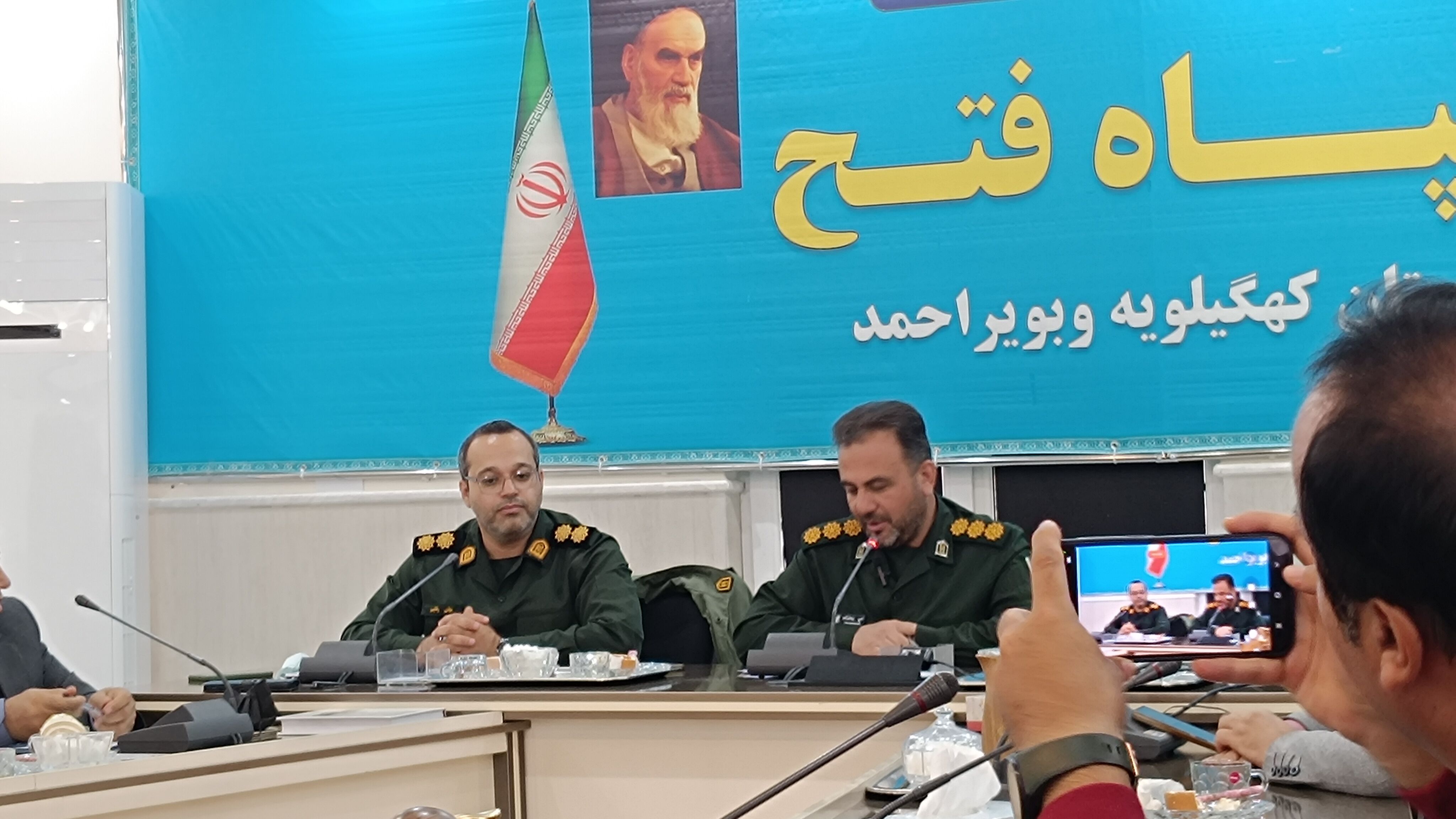 دیدار اصحاب رسانه کهگیلویه و بویراحمد با جانشین جدید سپاه فتح