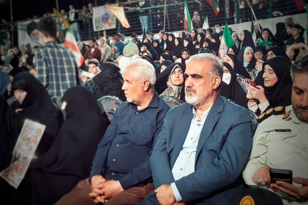 زنده نگه داشتن یاد شهدا؛ وظیفه معلمان در برابر فرهنگ ایثار