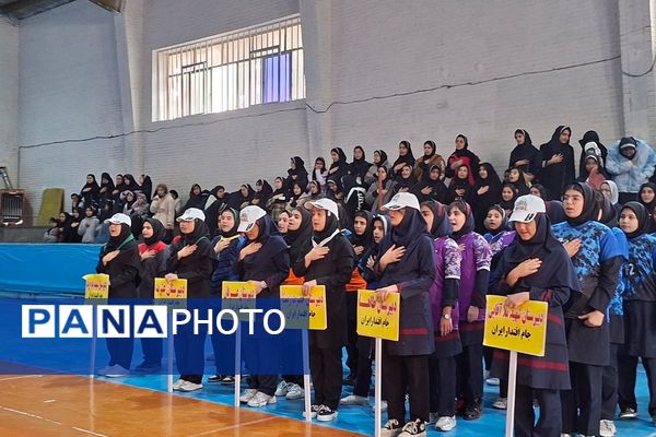 مسابقات ورزشی بین مدرسه‌ای جام اقتدار ایران در قرچک