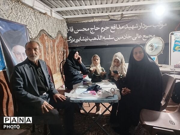 توقف درمسیر عاشقی، موکب حیدریون پذیرای زائران وعزادارن رهبری