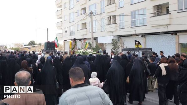 لالایی سرخ در آغوش گرمدره؛ فرشته کوچکی که قربانی کینه استکبار شد