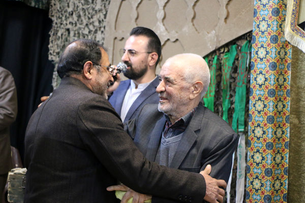 یادواره شهدای دبیرستان دین و دانش قم