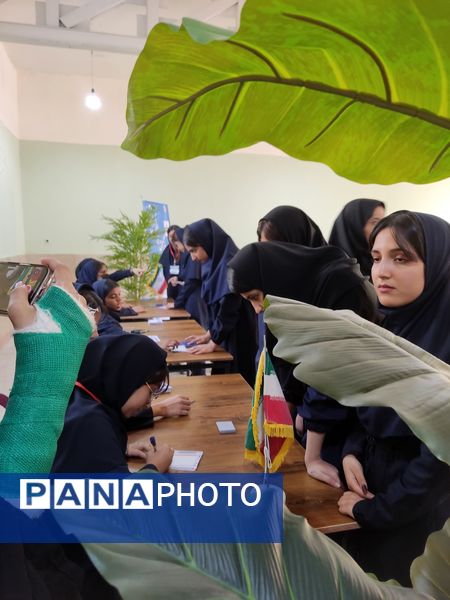 برگزاری باشکوه انتخابات شورای دانش‌آموزی در هنرستان زهرای مرضیه بندرعباس