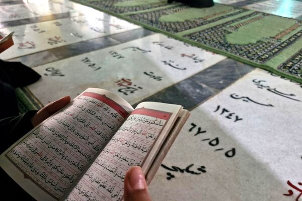 حماسه ۹ دی زنده است؛ ورامینی‌ها بار دیگر با ولایت، پیمان بستند