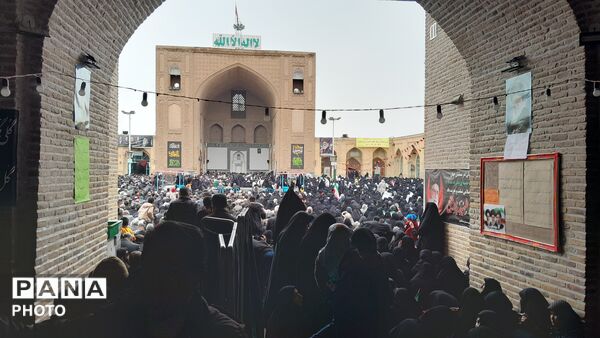 حضور پرشور مردم نیشابور در نماز جمعه روز قدس 