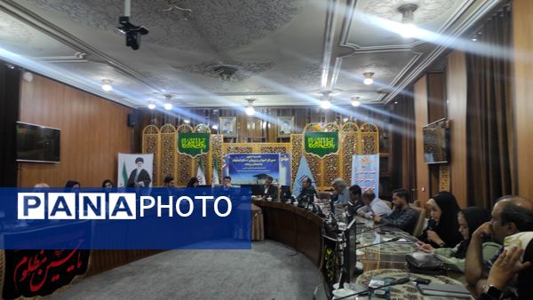 نشست خبری مدیرکل آموزش و پرورش استان اصفهان 