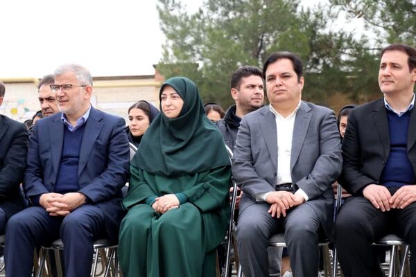 آیین افتتاح زمین چمن مصنوعی هنرستان مهندس موفقیان نظرآباد