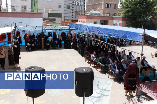 افتتاح نخستین جشنواره تن‌پوش نور، نمایشگاه مُد و لباس ایرانی اسلامی در شهرستان بهارستان 