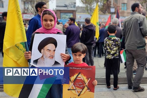 حضور پرشور مردم و مسئولان رباط کریم در راهپیمایی روز قدس