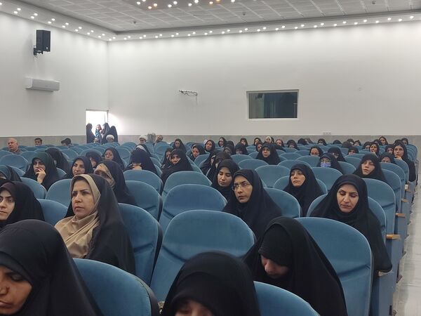 روایت مهدویت فرهنگیان بوشهر در روزهای دهه فجر