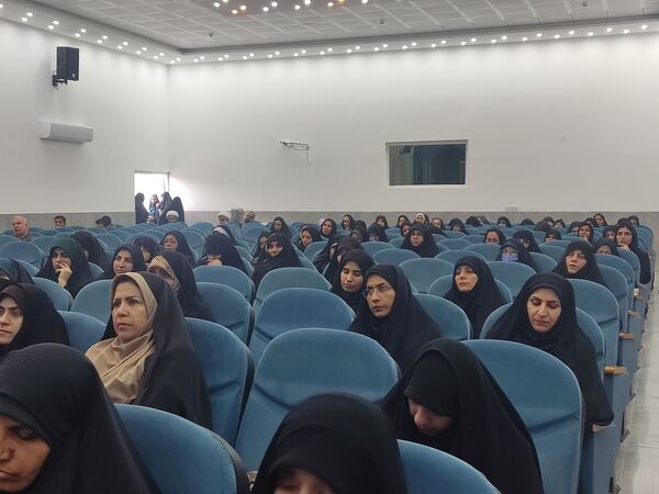 روایت مهدویت فرهنگیان بوشهر در روزهای دهه فجر