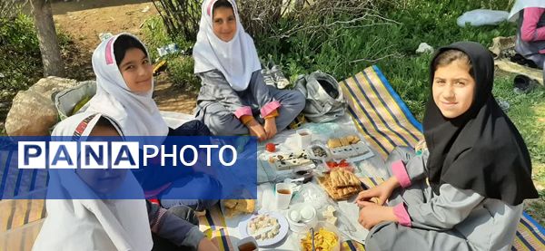 برنامه صبحانه سلام در مدرسه شهید معتمدی گز کوه