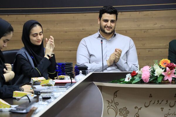 آیین تجلیل از خبرنگاران پانا ناحیه یک شهرستان بهارستان