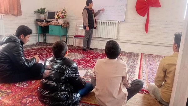 برپایی کلاس های جبرانی در مدرسه شهید جانکی