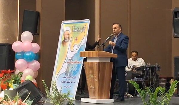جشنی به پاس قدردانی از معلمان در لردگان