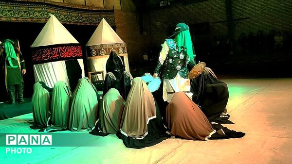 شب نخست نمایش آیینی «زخمی‌ترین یار زینب(س)» در کمالشهر کرج 