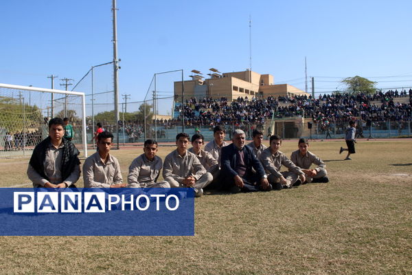 شکوه حضور مردم بوشهر در راهپیمایی ۲۲ بهمن