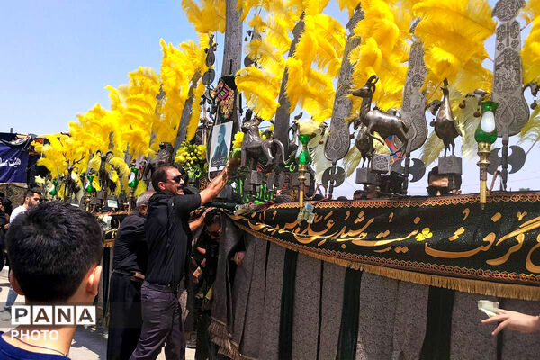 مراسم عزاداری عاشورای حسینی 