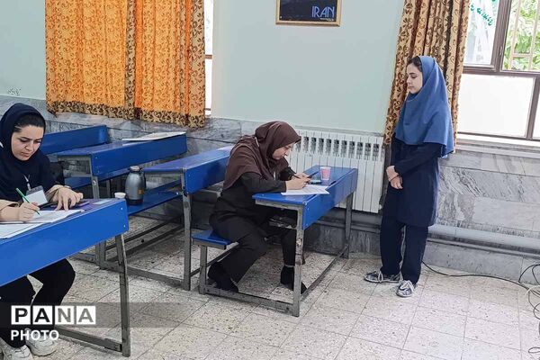 نمایش توانمندی دانش‌آموزان در جشنواره نوجوان خوارزمی/2