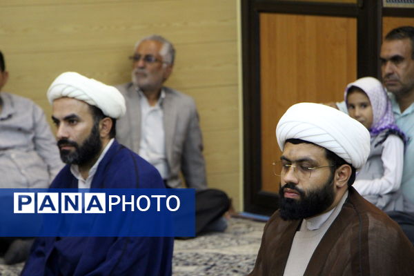 جشن میلاد رسول اکرم(ص) و امام جعفر صادق(ع) در دفتر نماینده ولی فقیه استان یزد 