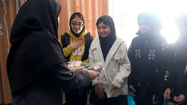 جشن ولادت امام زمان (عج)در مدرسه عزت طلایی
