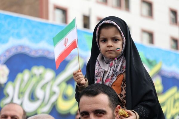 تجدید میثاق ملت با آرمان‌های انقلاب در ۲۲ بهمن