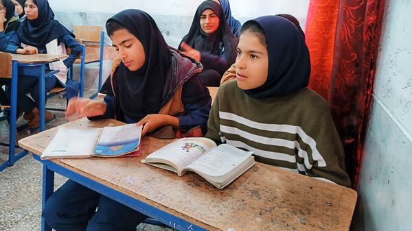 برگزاری کلاس‌های فوق برنامه در مدرسه‌ الزهرا  شهرستان مارگون