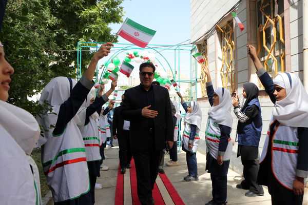 افتتاحیه کافه دخترانه «تجربه» 