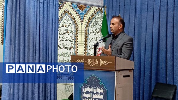 نماز جمعه شهر بن با حضور خانواده بزرگ آموزش و پرورش 