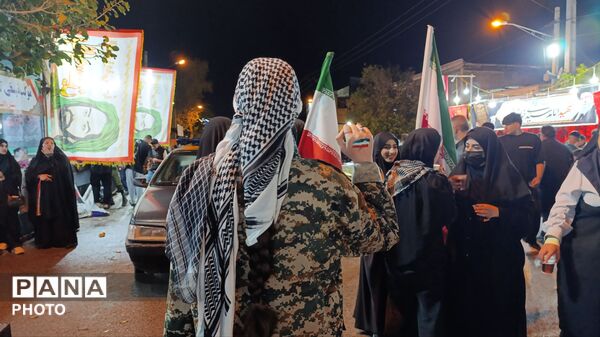 جمع حامیان ایران در میدان بهشتی پلدختر