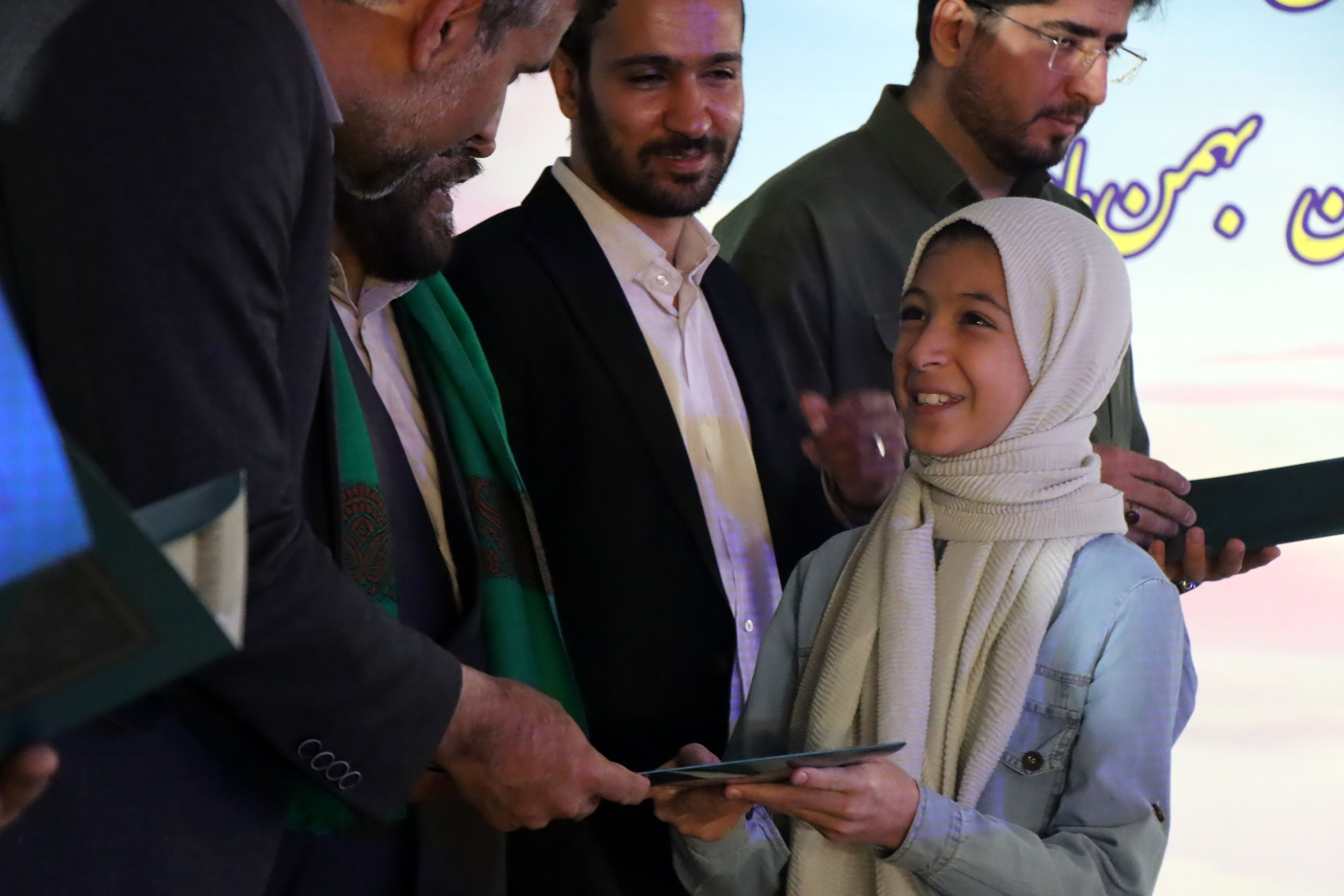 جشن تجلیل از رتبه‌‌‌های برتر مسابقات قرآن، عترت و نماز