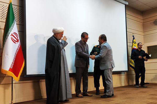 برگزاری همایش تجلی اخلاص در سنندج