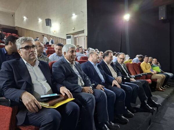 همایش مدرسه‌تراز، گام بلند آموزش‌وپرورش شهر تهران به‌سوی یادگیری برتر