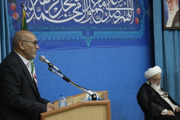 دیدار تشکل‌های دانش‌آموزی یزد با نماینده ولی‌فقیه در یزد
