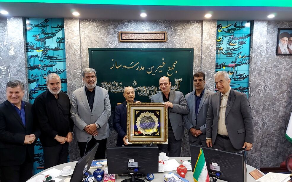  مدرسه دوباره جان می‌گیرد