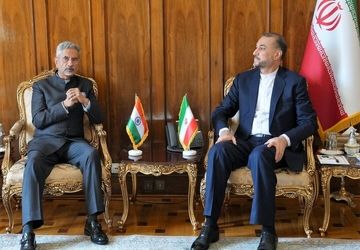 رایزنی وزیران خارجه ایران و هند درباره اوضاع منطقه