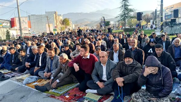 اقامه نماز عید فطر در یاسوج