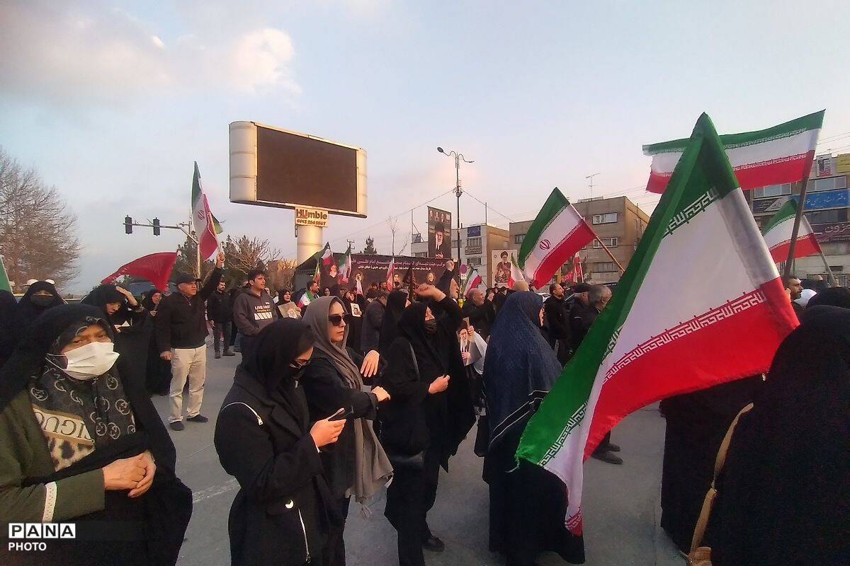 حضور مردم پردیس برای خنثی کردن حرکات  احتمالی مزدوران صهیونی