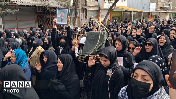 امروز شیروان در سوگ ۳شهید جنگ تحمیلی نشست