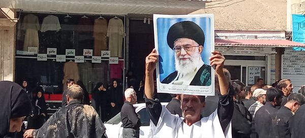 زنان و مردان بن در آیین گل‌زنی؛ هم‌نوا با کاروان کربلا