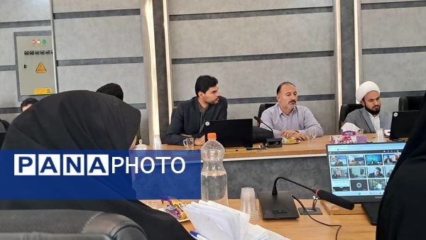 برگزاری وبینار استانی برنامه نماد 