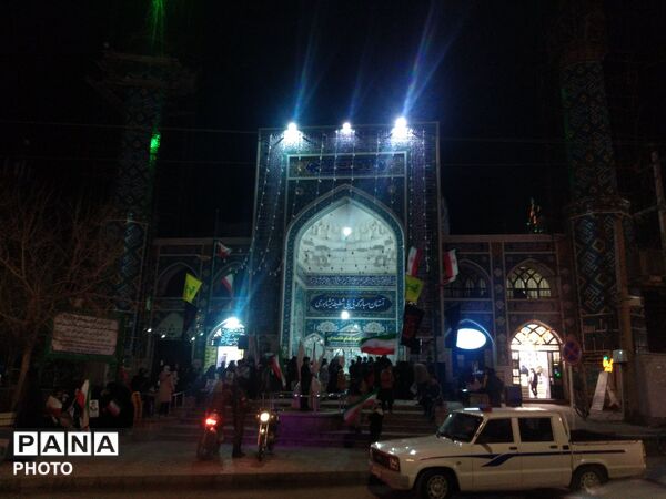 اتحاد و یکپارچگی مردم شهرستان نیشابور در اجتماعات شبانه