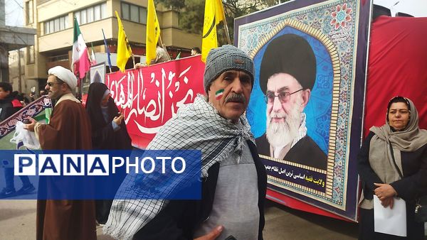 راهپیمایی ۲۲ بهمن نشان دهنده همبستگی و اتحاد مردم ایران 