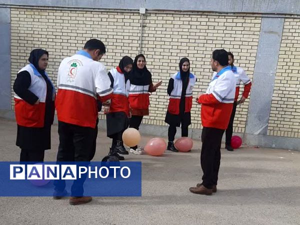 برگزاری کارگاه آموزشی تیم‌های تخصصی سحر جمعیت هلال احمر شهرستان‌های گرمه و جاجرم