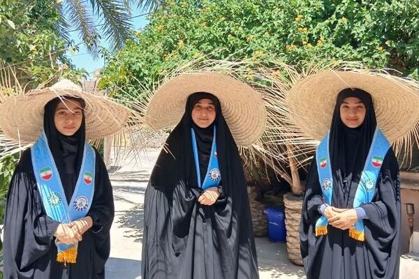 درخشش دانش‌آموزان خبرنگار پانا دشتستان در روایت‌گری ظرفیت‌های گردشگری و صنایع‌دستی ایران