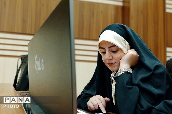 مراسم تجلیل از معاونین پرورشی مقطع متوسطه ناحیه دو شهرری 
