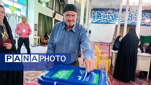 حضور در انتخابات؛ سیلی به استکبار است