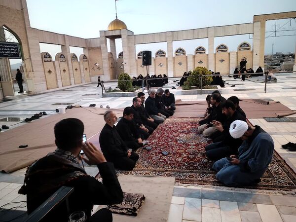 عزاداری روز دوم محرم در گلزار شهدای درق 